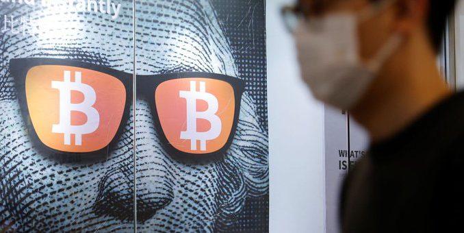 Financial Advisers Pitch Bitcoin to Investors to Offset Portfolio Losses