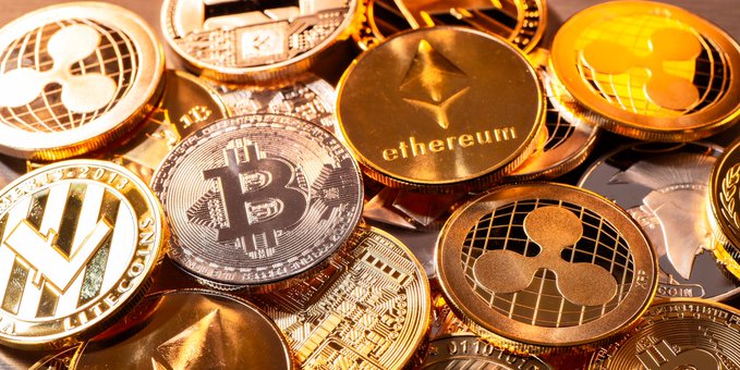 It’s Time for Financial Advisers to Help Clients Invest in Cryptocurrency